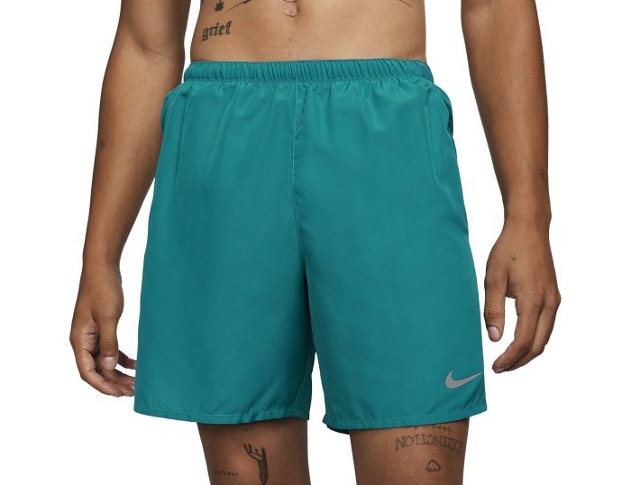 Nike Challenger 7IN Shorts Blauer Short